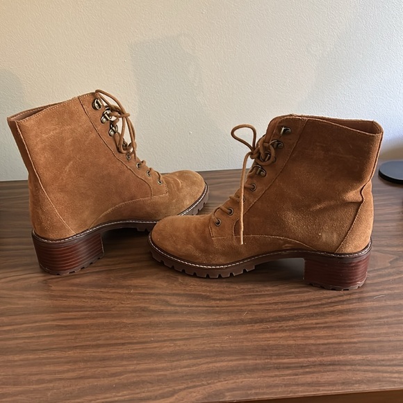 Madewell Suede Lace-Up Boot - Picture 4 of 7